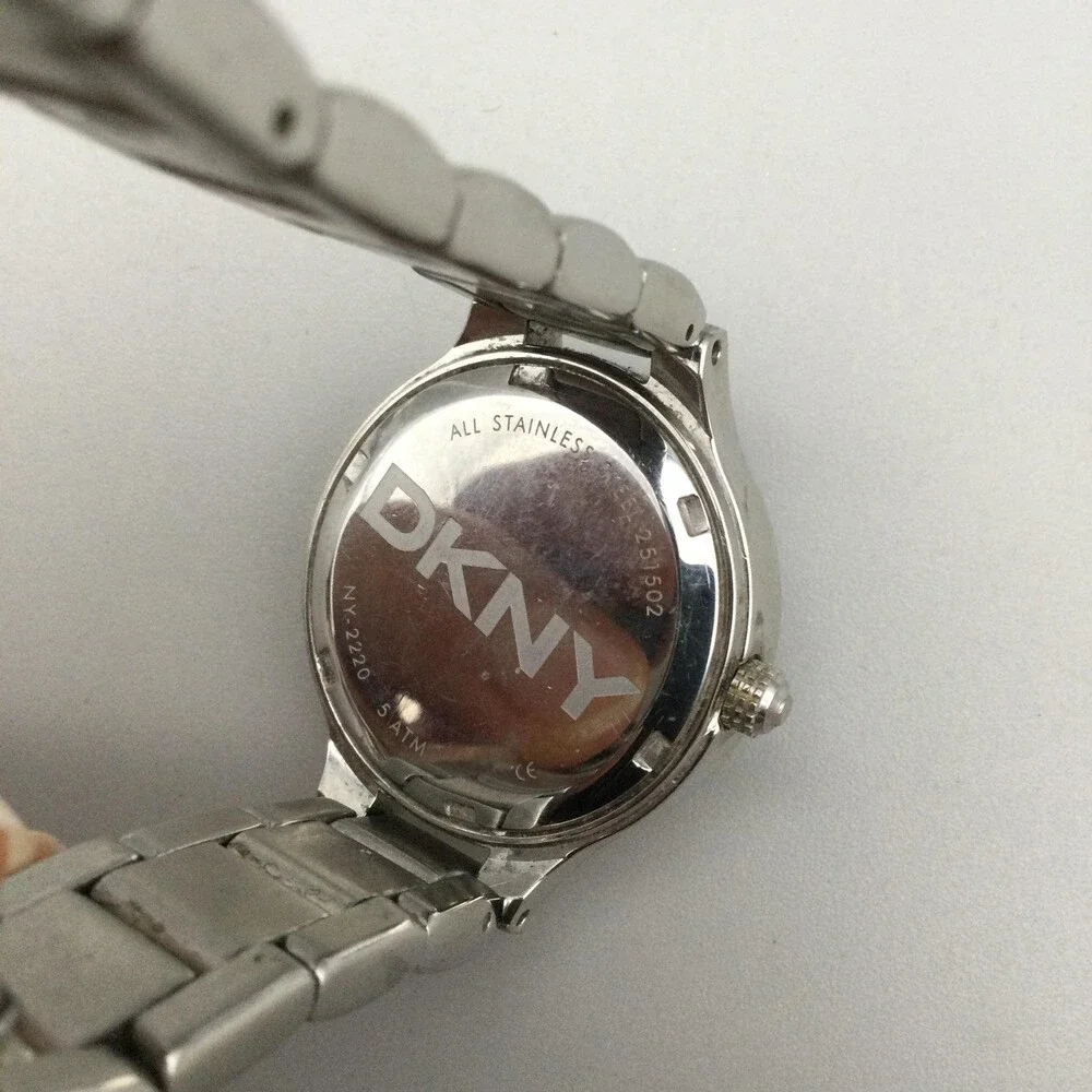 DKNY NY-2220 Womens Watch 29mm Stainless Bracelet Crystals New Battery 6